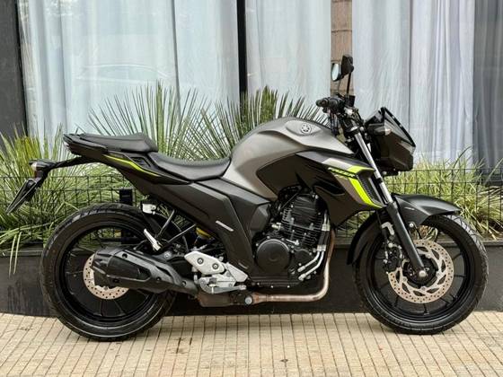 YAMAHA FZ25 FAZER ABS 